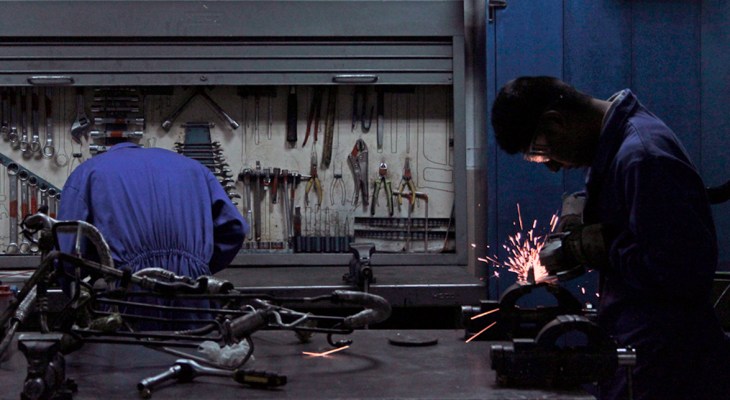 Alumnos de Electromecánica de Vehículos Automóviles